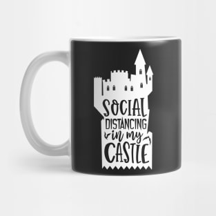 Social distancing in my castle for halloween Mug